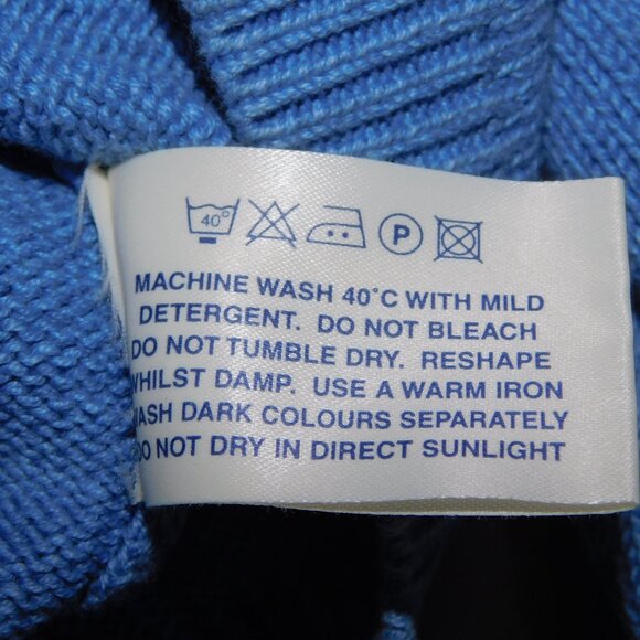 VTG Tulchan Womens XL Blue Pink White Embroidered Flowers Knit Sweater - Picture 6 of 10